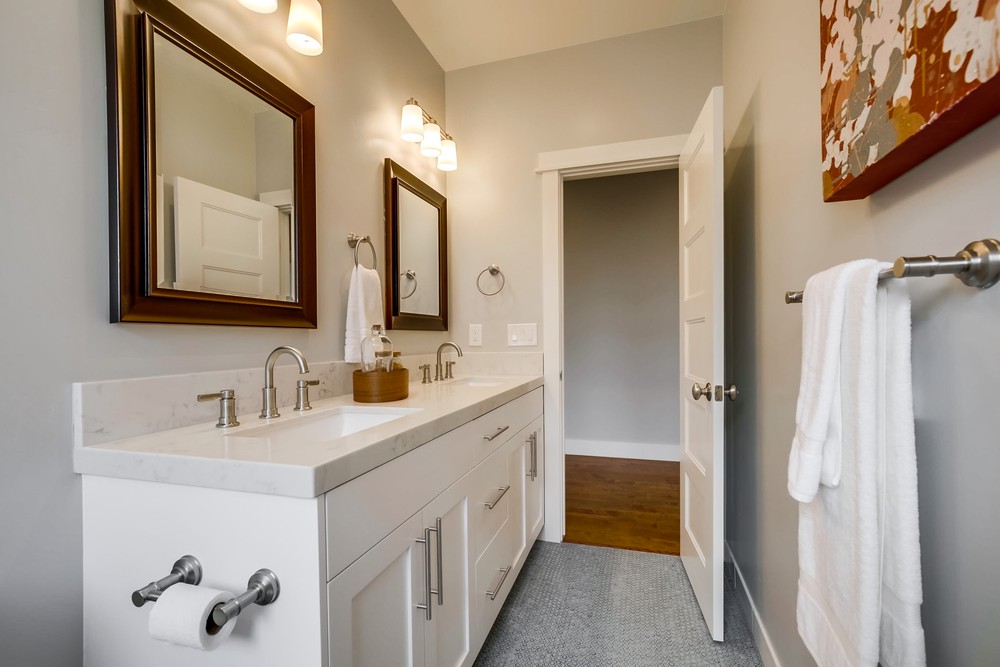 Virtual tour photo 65 of 84 for 3633 Bayonne Dr