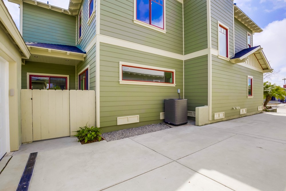 Virtual tour photo 84 of 84 for 3633 Bayonne Dr