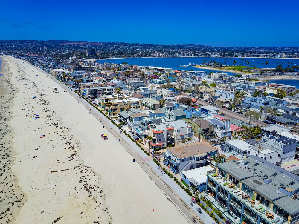 Virtual tour photo 27 of 27 for 3633 Ocean Front Walk