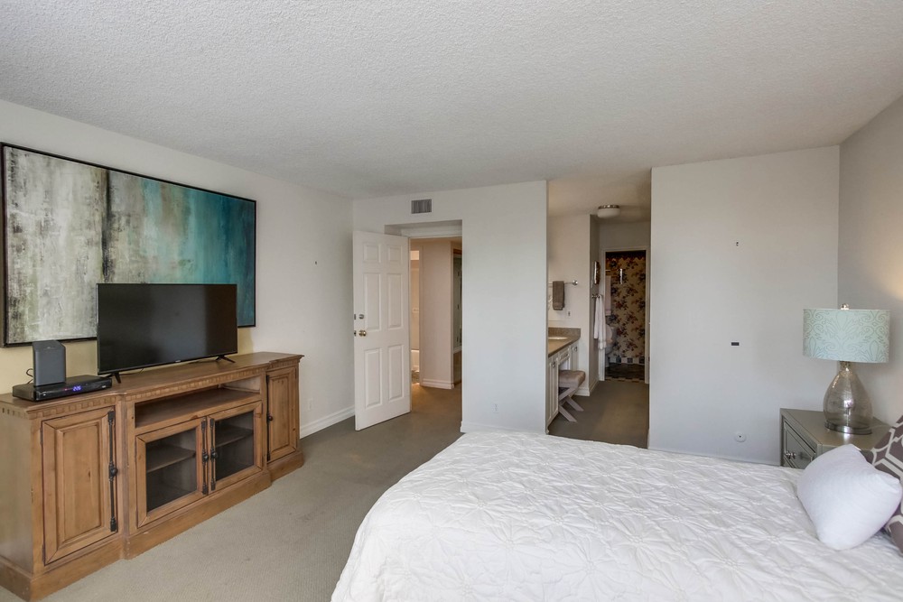 Virtual tour photo 17 of 24 for 3634 7th Ave #3A