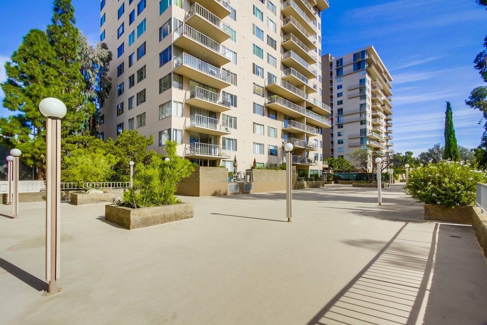Virtual tour photo 3 of 55 for 3634 7th Ave Unit 4E