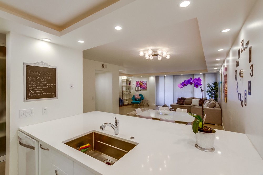 Virtual tour photo 18 of 55 for 3634 7th Ave Unit 4E