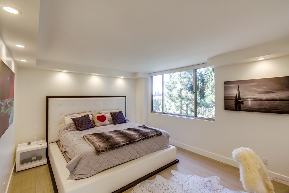 Virtual tour photo 21 of 55 for 3634 7th Ave Unit 4E