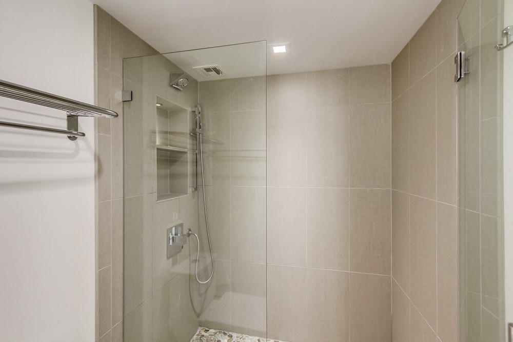 Virtual tour photo 26 of 55 for 3634 7th Ave Unit 4E