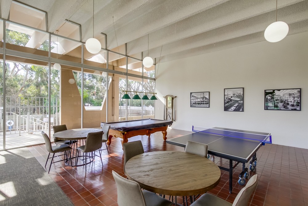 Virtual tour photo 47 of 55 for 3634 7th Ave Unit 4E