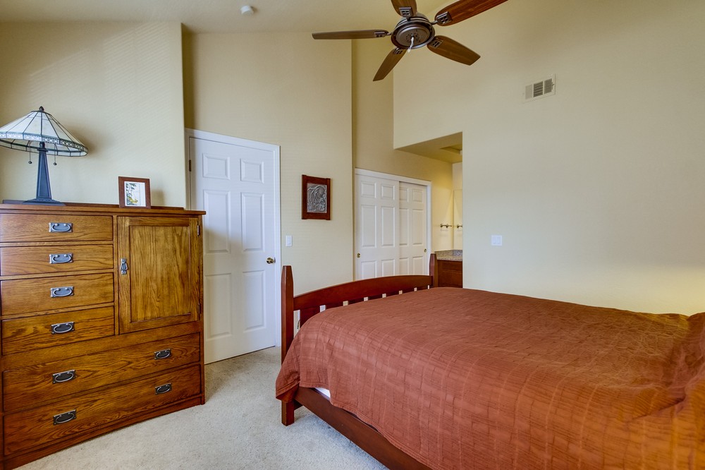 Virtual tour photo 21 of 31 for 3635 3rd Avenue #2