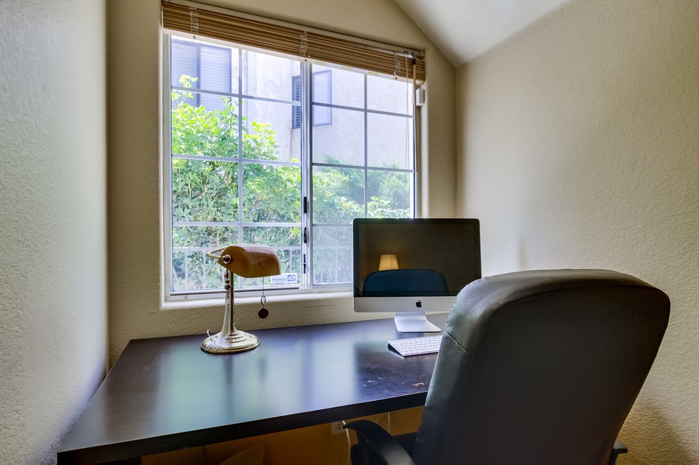 Virtual tour photo 28 of 31 for 3635 3rd Avenue #2