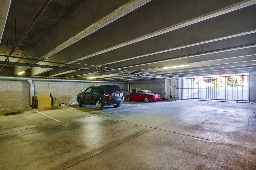 Virtual tour photo 31 of 31 for 3635 3rd Avenue #2