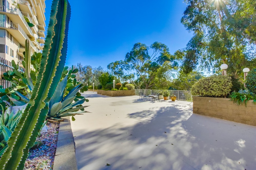 Virtual tour photo 6 of 74 for 3635 7th Ave #15g