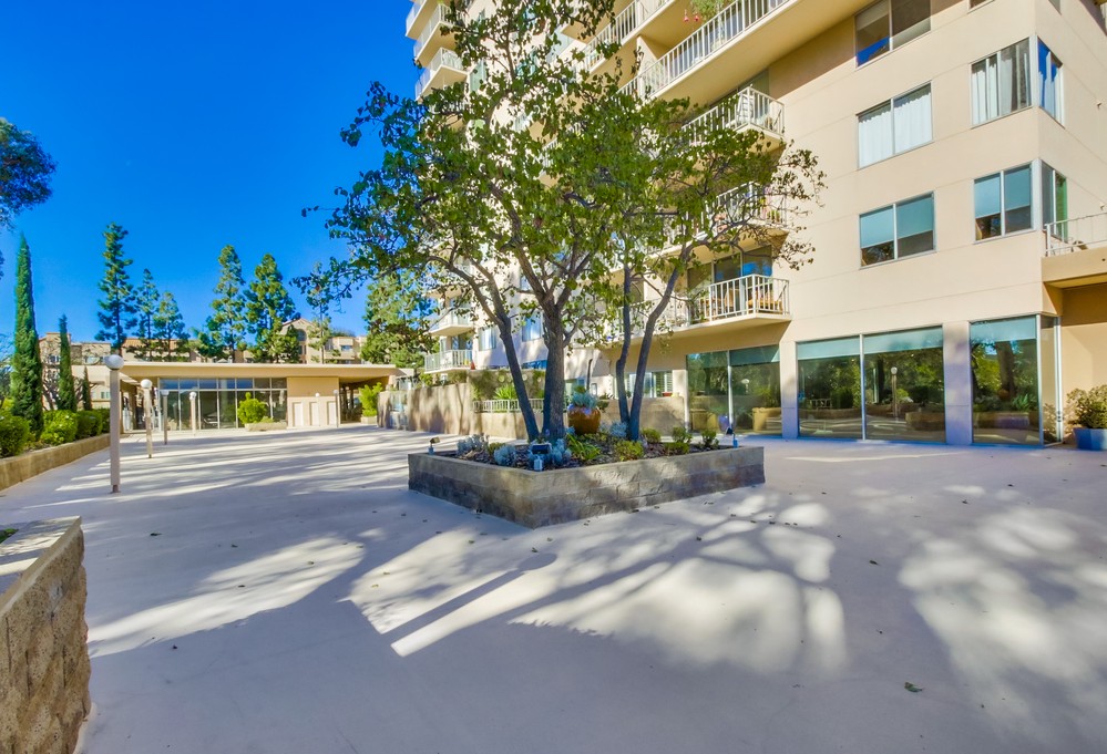 Virtual tour photo 7 of 74 for 3635 7th Ave #15g