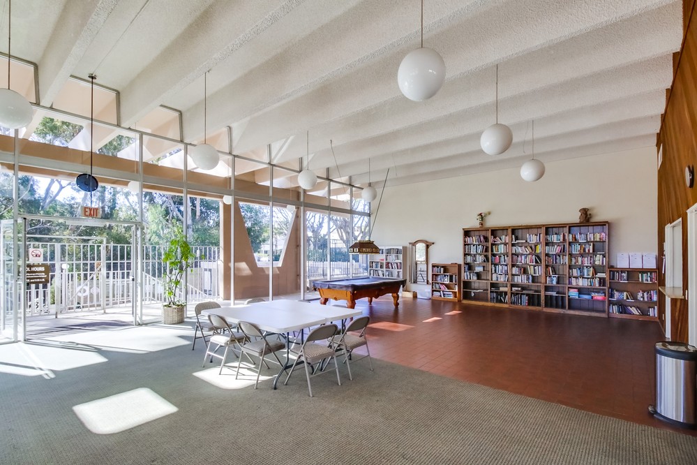 Virtual tour photo 11 of 74 for 3635 7th Ave #15g