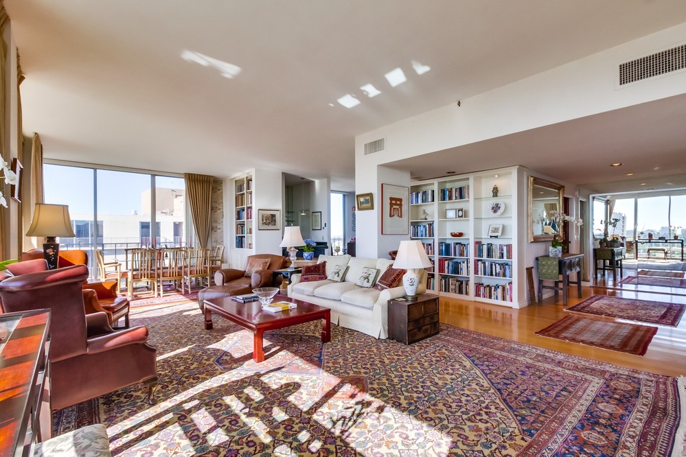 Virtual tour photo 21 of 74 for 3635 7th Ave #15g