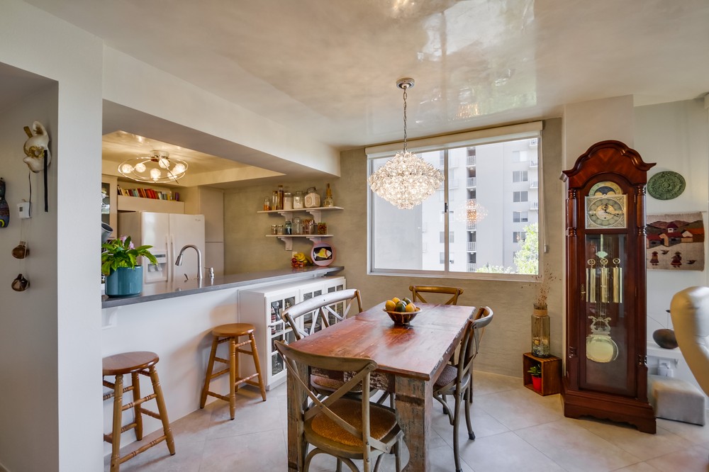 Virtual tour photo 17 of 60 for 3635 7th Avenue #5d