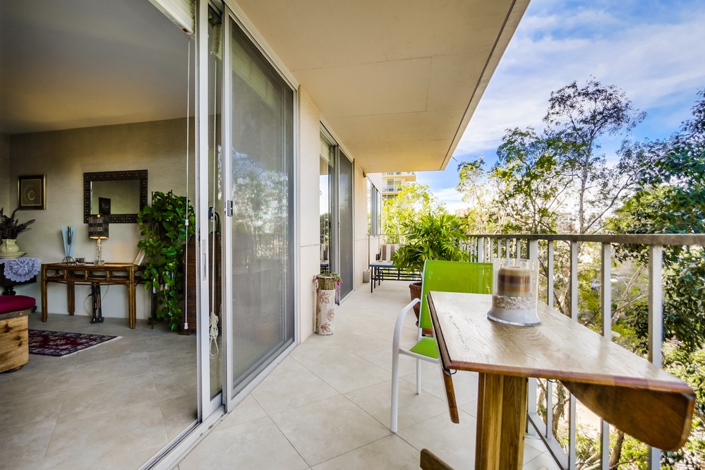 Virtual tour photo 43 of 60 for 3635 7th Avenue #5d