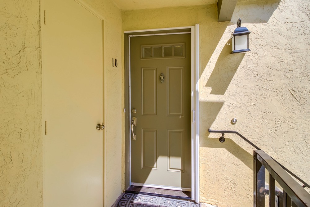 Virtual tour photo 7 of 27 for 3635 Ash St #10