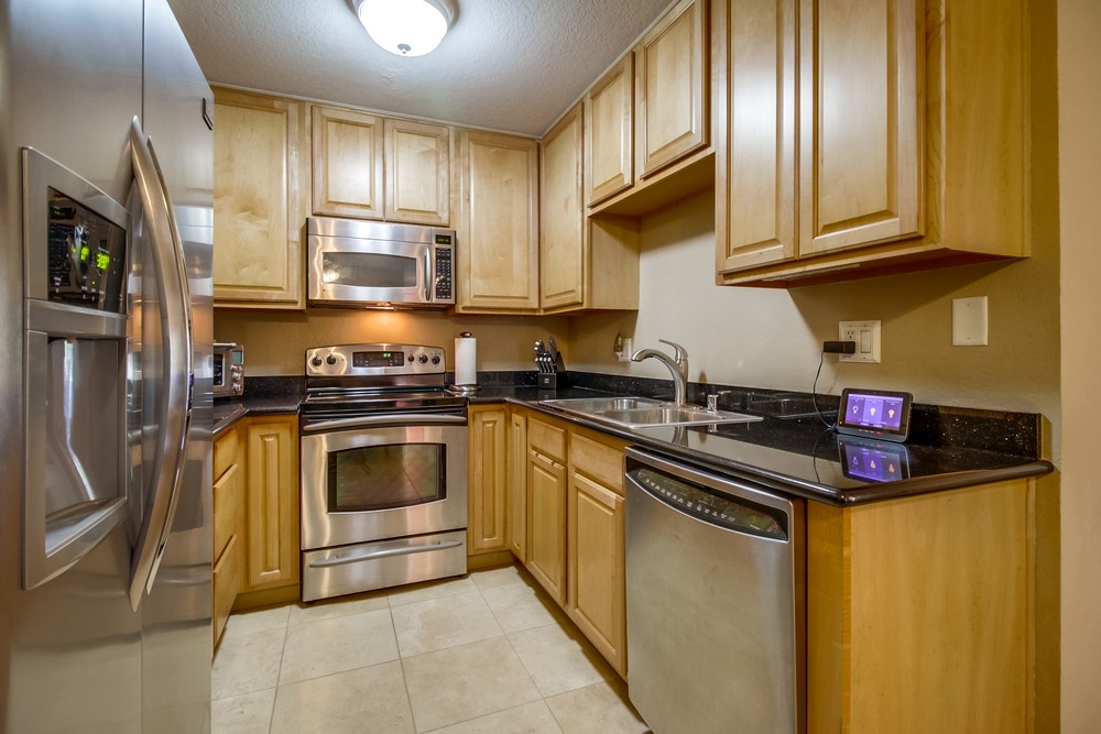 Virtual tour photo 18 of 27 for 3635 Ash St #10