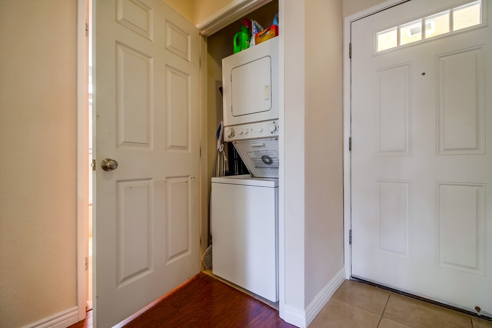 Virtual tour photo 26 of 27 for 3635 Ash St #10
