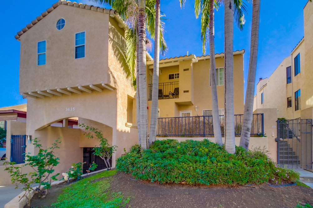 Virtual tour photo 3 of 30 for 3635 Third Ave #2