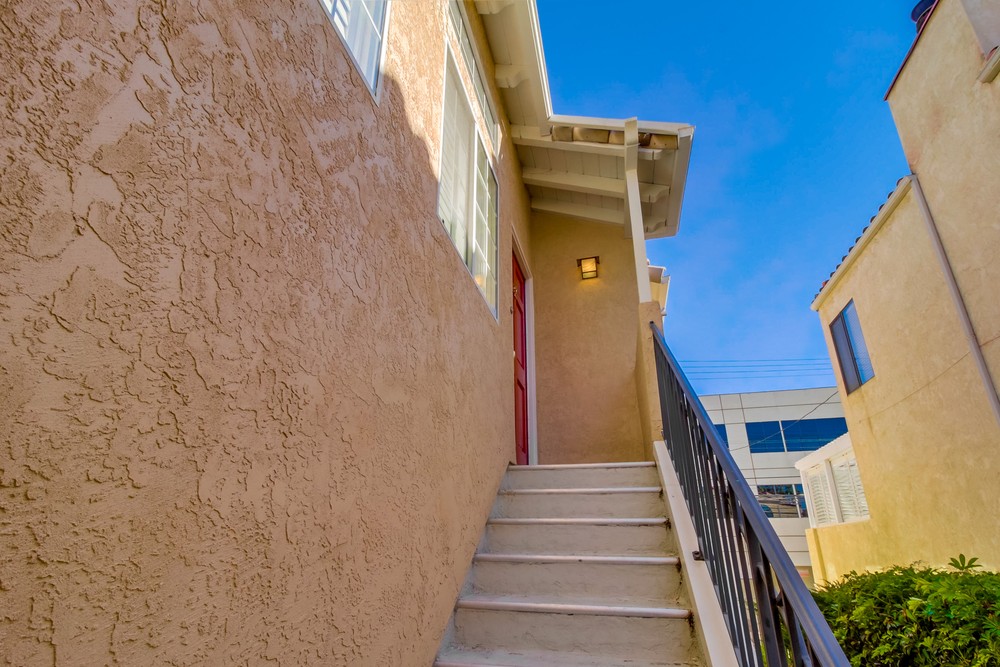 Virtual tour photo 7 of 30 for 3635 Third Ave #2