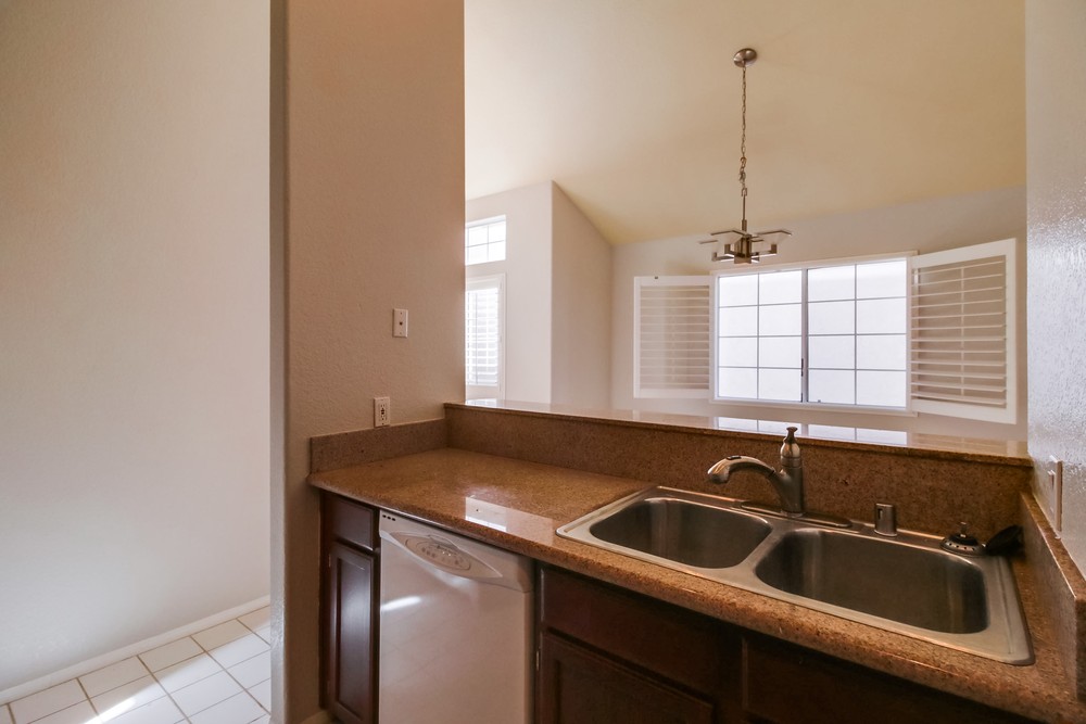 Virtual tour photo 17 of 30 for 3635 Third Ave #2