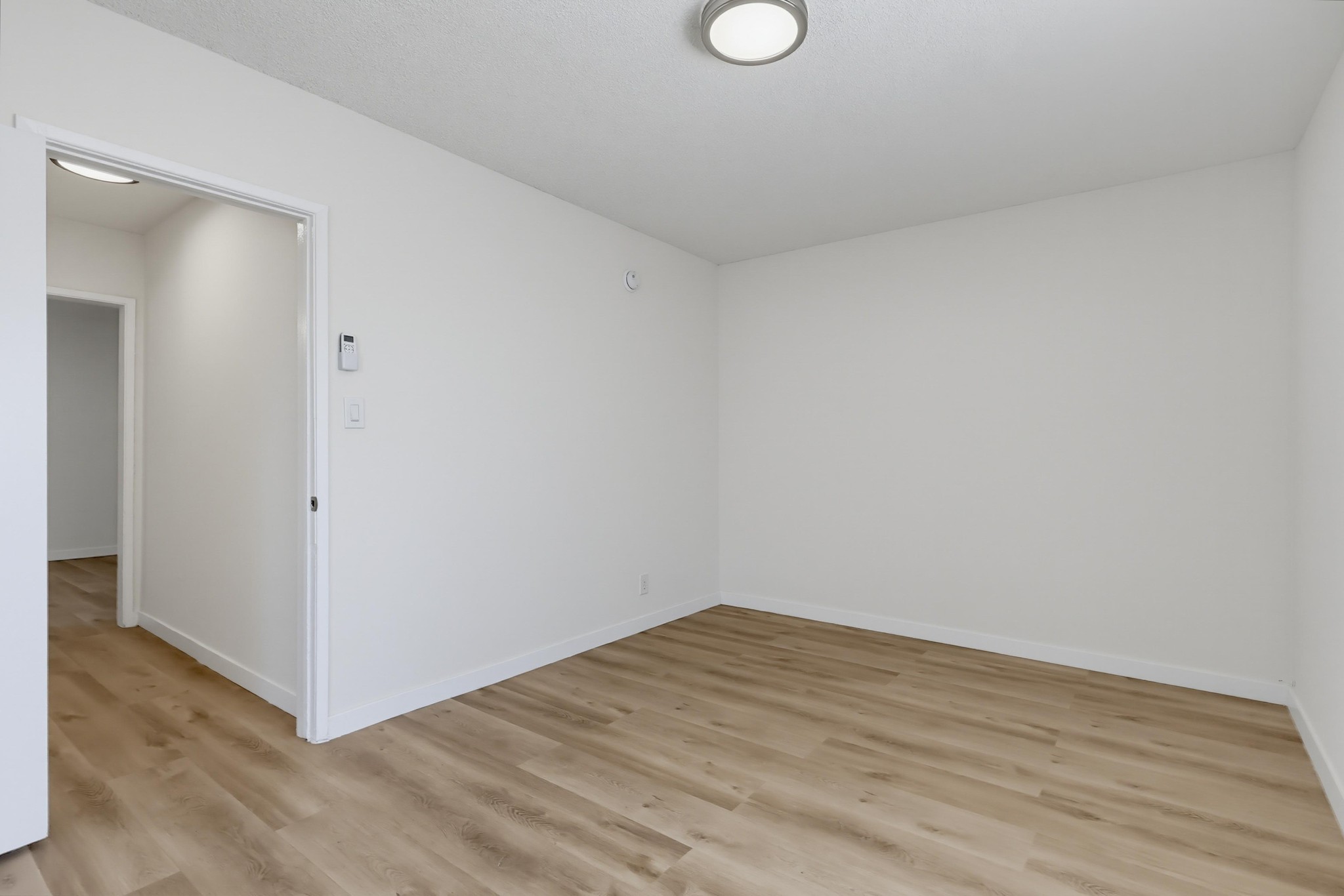 Virtual tour photo 29 of 39 for 3636 W Imperial Hwy