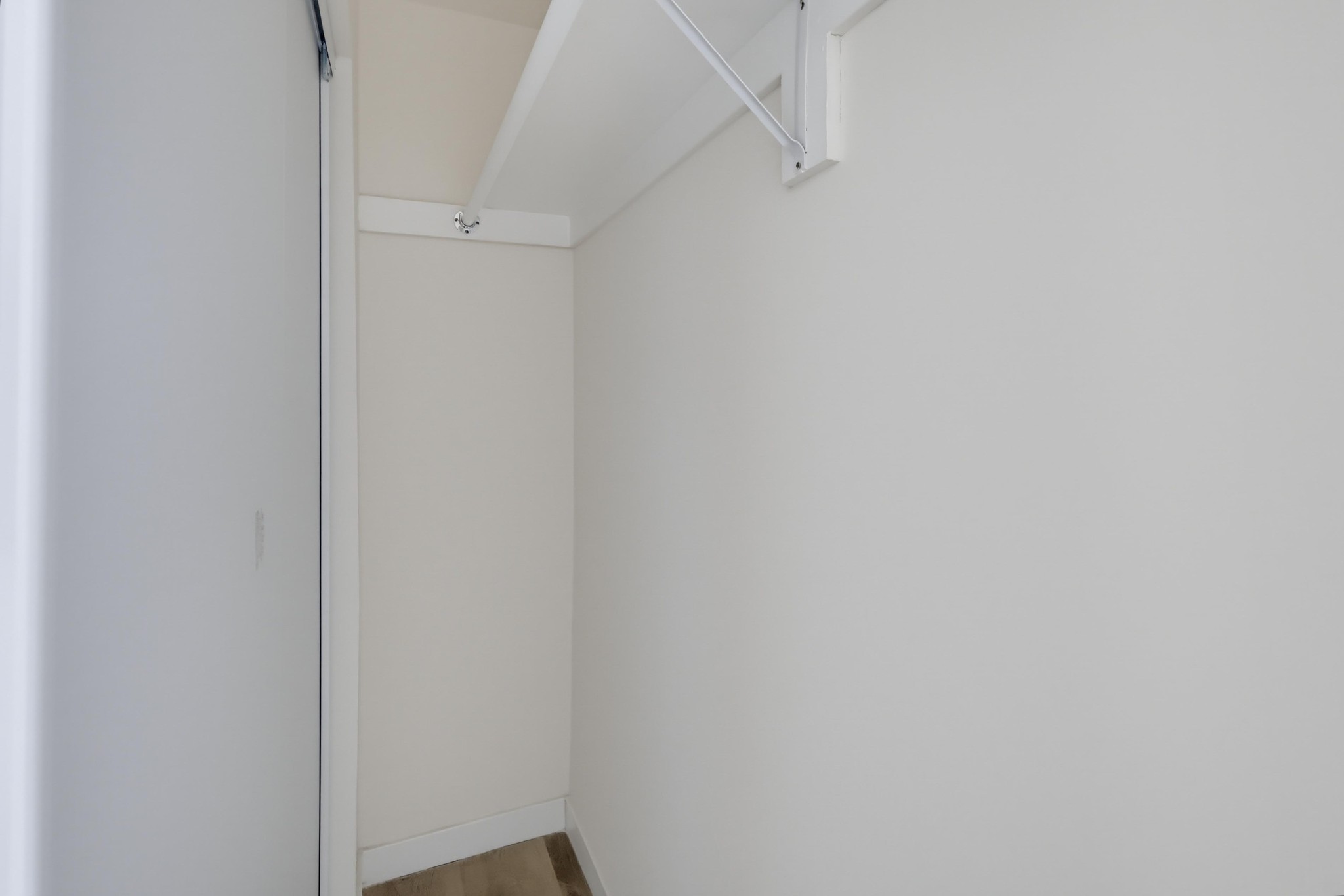 Virtual tour photo 32 of 39 for 3636 W Imperial Hwy