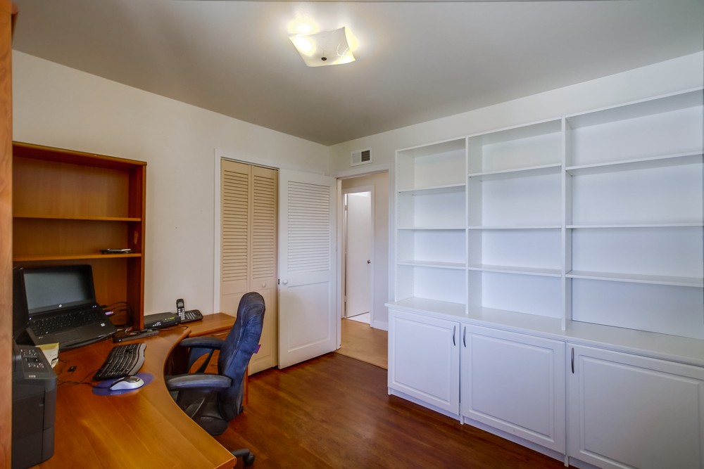 Virtual tour photo 30 of 45 for 3637 Antiem St