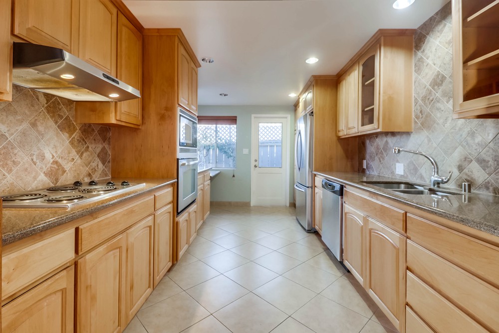 Virtual tour photo 21 of 45 for 3639 Moultrie Ave