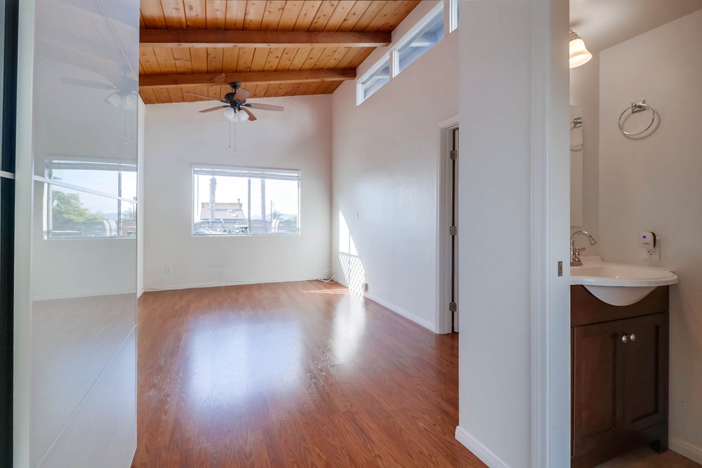 Virtual tour photo 28 of 45 for 3639 Moultrie Ave