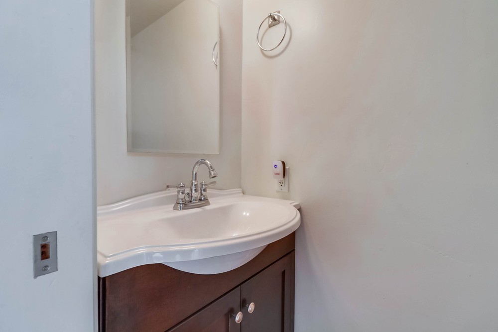 Virtual tour photo 29 of 45 for 3639 Moultrie Ave