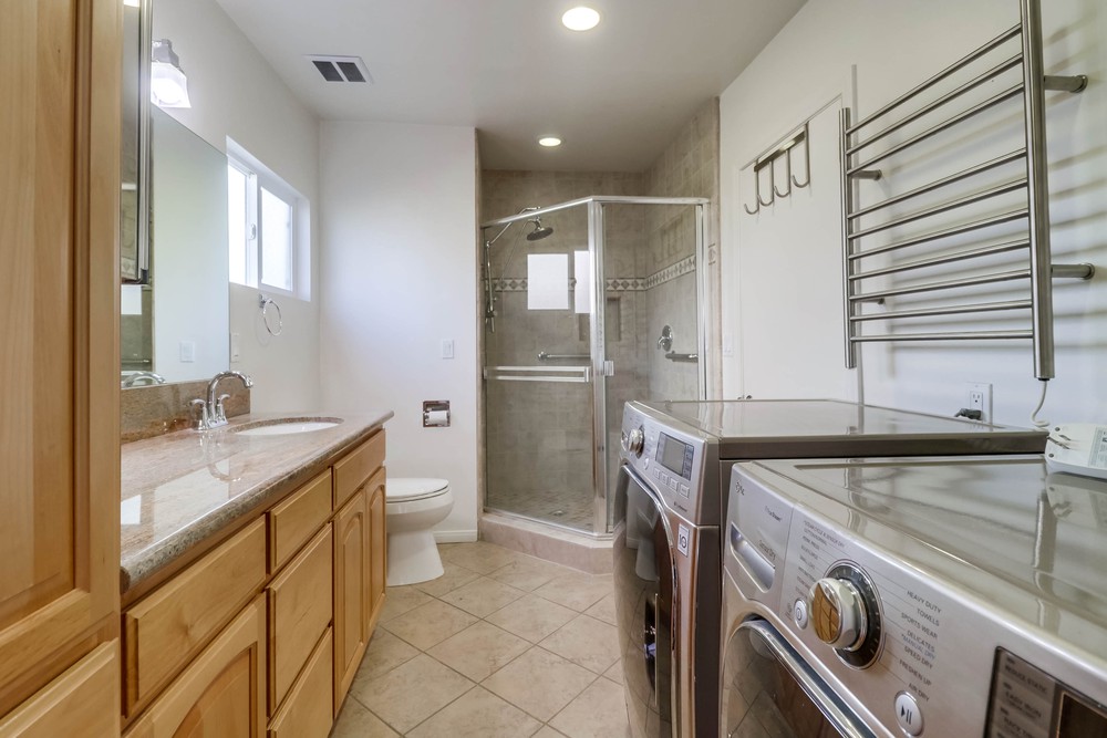 Virtual tour photo 32 of 45 for 3639 Moultrie Ave