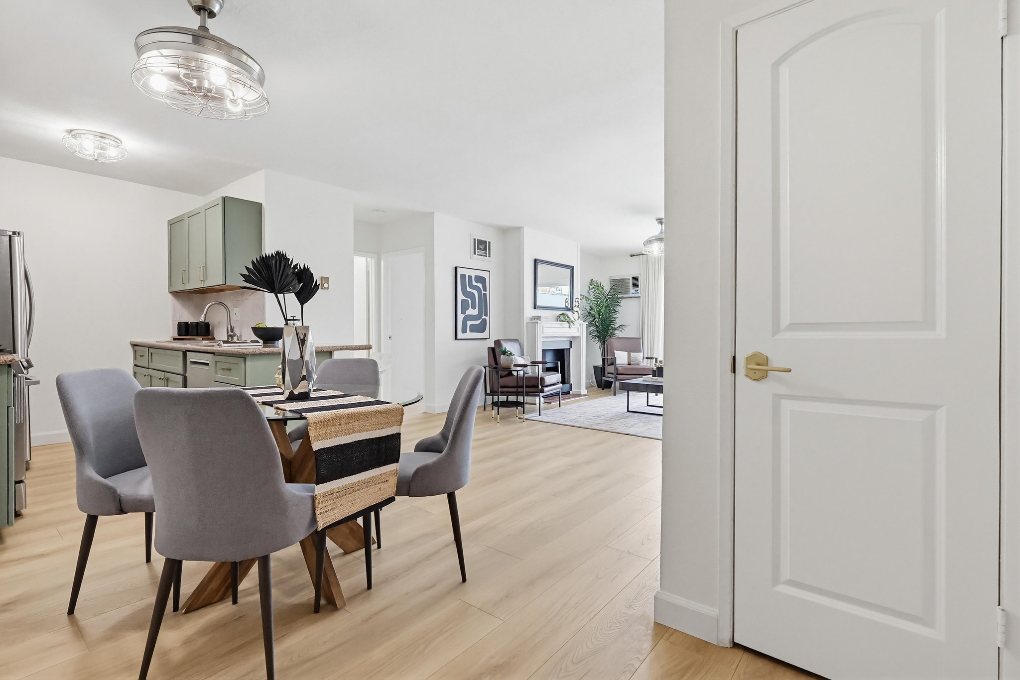 Virtual tour photo 11 of 68 for 3640 Cardiff Ave APT 210