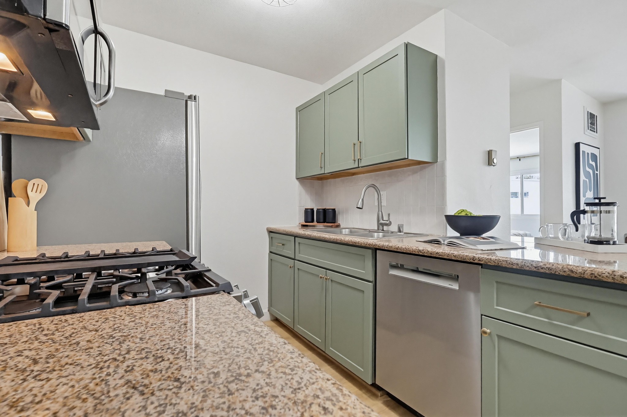 Virtual tour photo 20 of 68 for 3640 Cardiff Ave APT 210