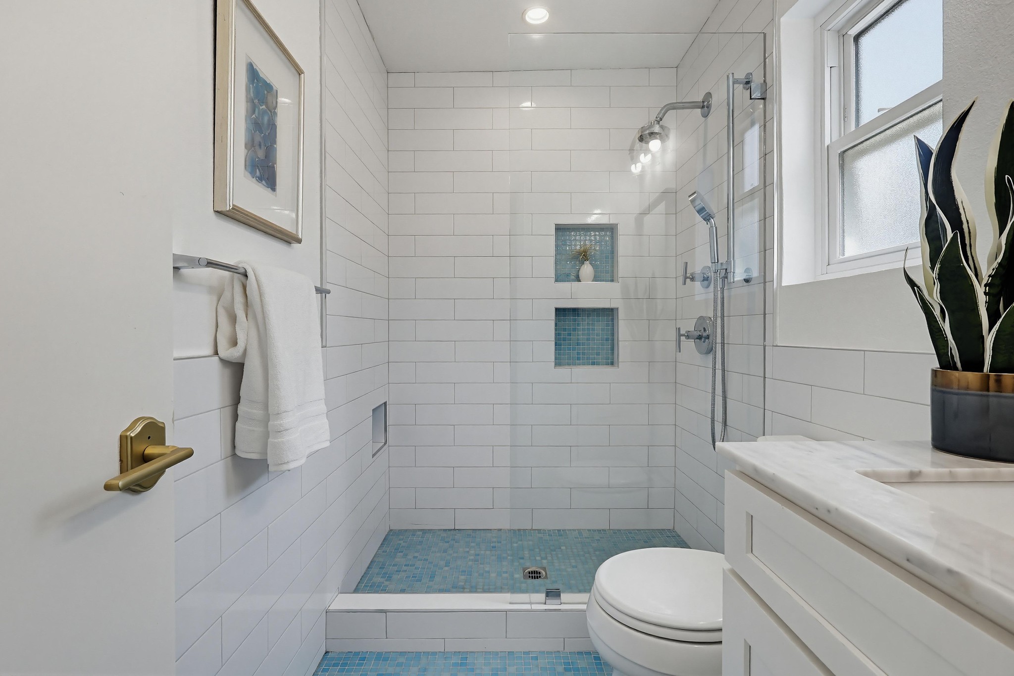 Virtual tour photo 49 of 68 for 3640 Cardiff Ave APT 210