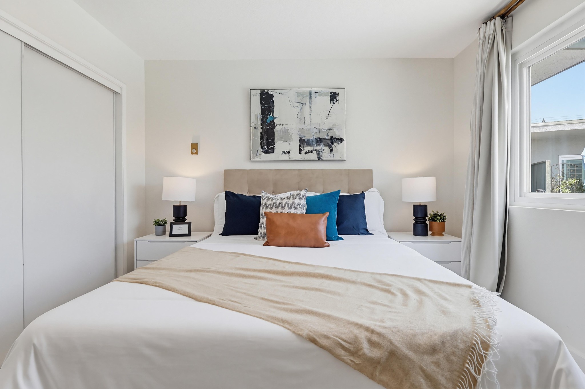 Virtual tour photo 57 of 68 for 3640 Cardiff Ave APT 210