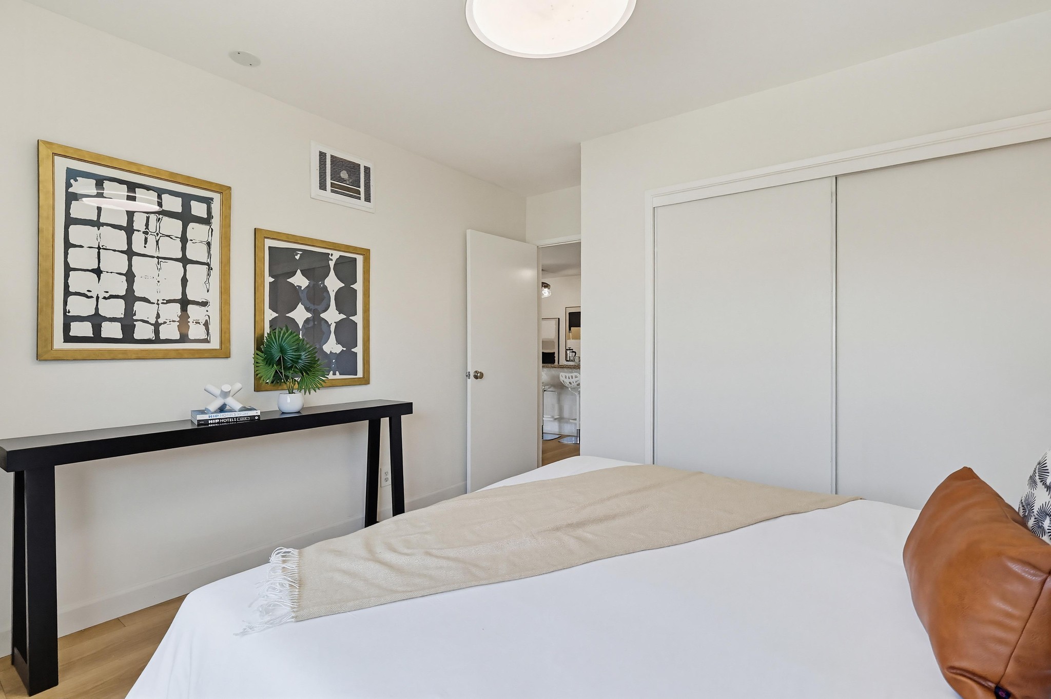 Virtual tour photo 59 of 68 for 3640 Cardiff Ave APT 210