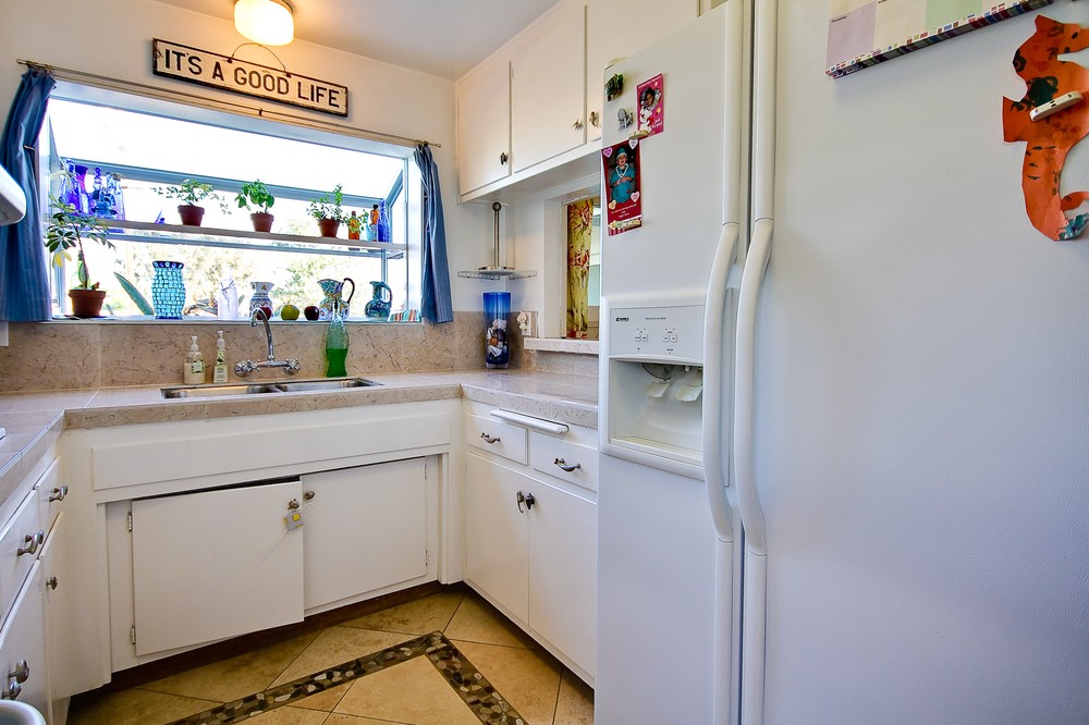 Virtual tour photo 8 of 21 for 3640 Mt. Blackburn Ave.