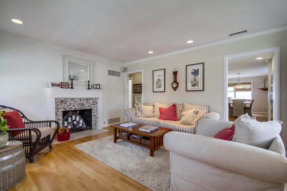 Virtual tour photo 9 of 53 for 3640 Promontory St