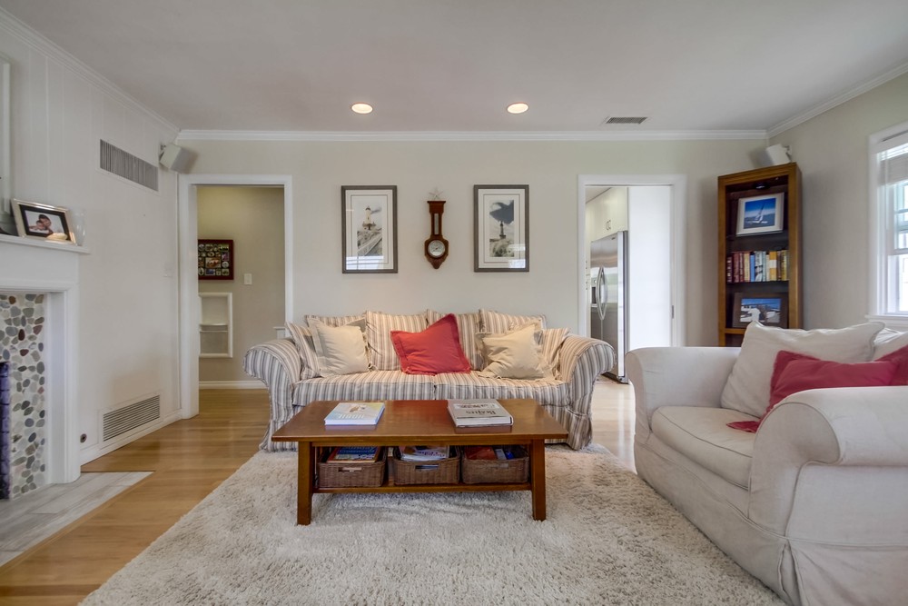 Virtual tour photo 10 of 53 for 3640 Promontory St