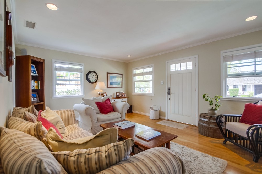 Virtual tour photo 12 of 53 for 3640 Promontory St