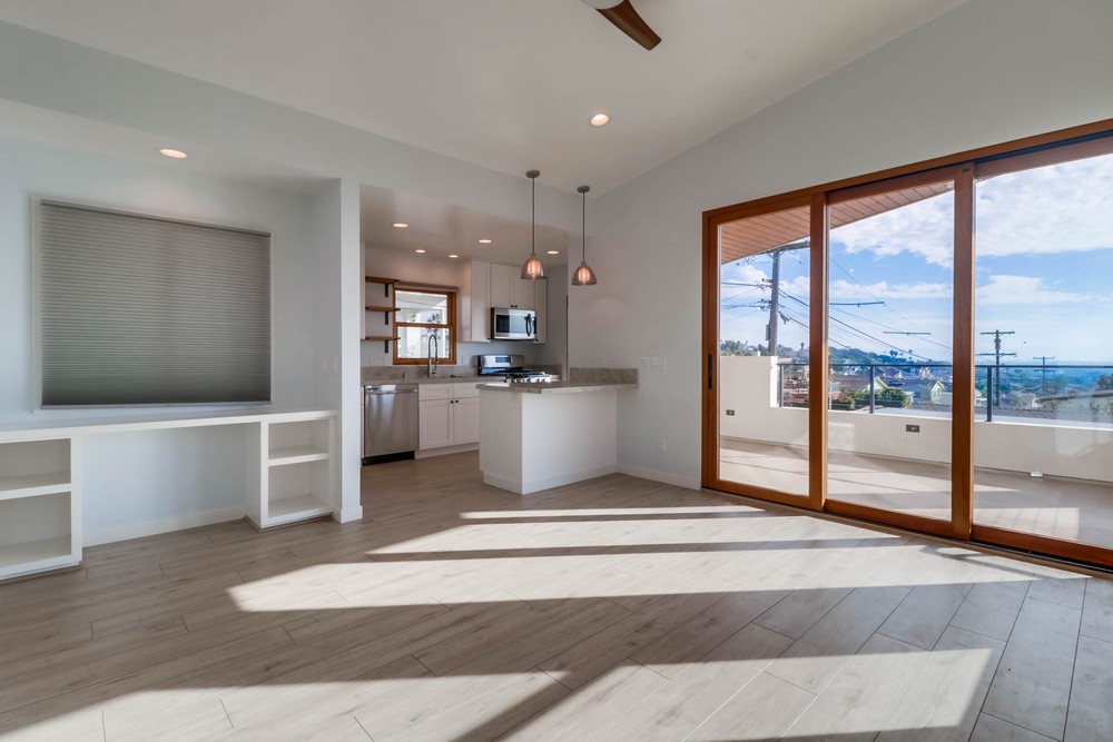 Virtual tour photo 12 of 37 for 3641 Moultrie Ave