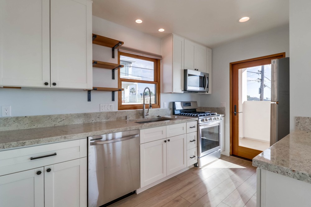 Virtual tour photo 18 of 37 for 3641 Moultrie Ave