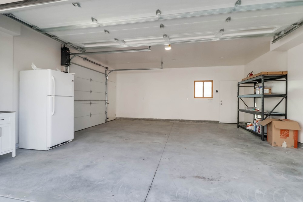 Virtual tour photo 35 of 37 for 3641 Moultrie Ave
