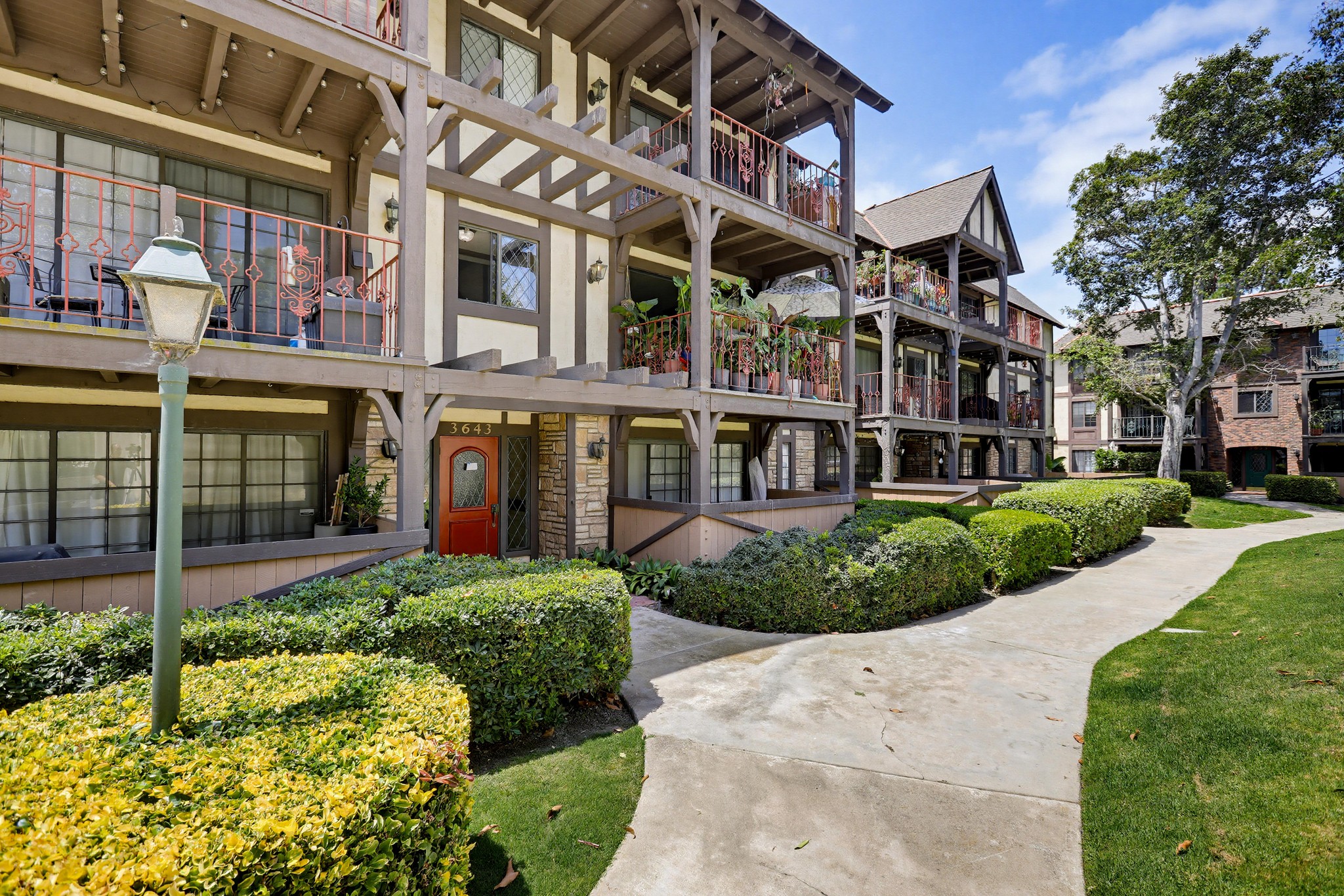 Virtual tour photo 30 of 62 for 3643 S Bear St Unit G