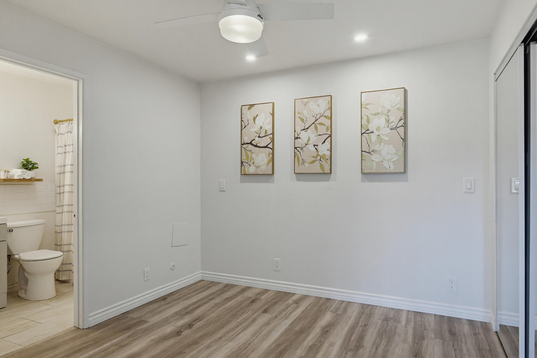 Virtual tour photo 24 of 62 for 3643 S Bear St Unit G