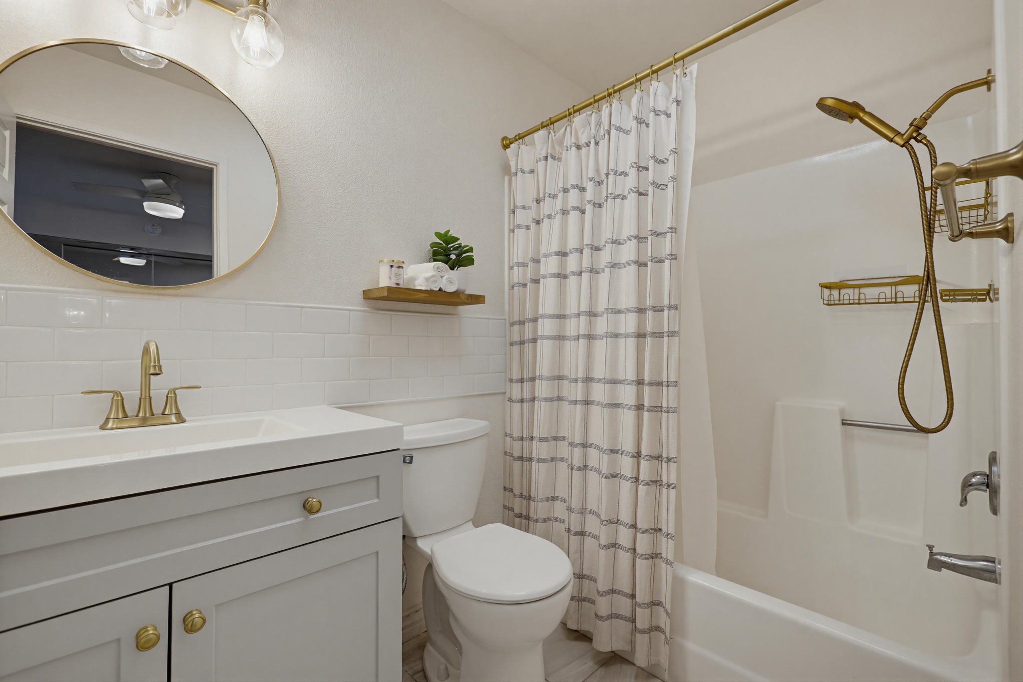 Virtual tour photo 25 of 62 for 3643 S Bear St Unit G