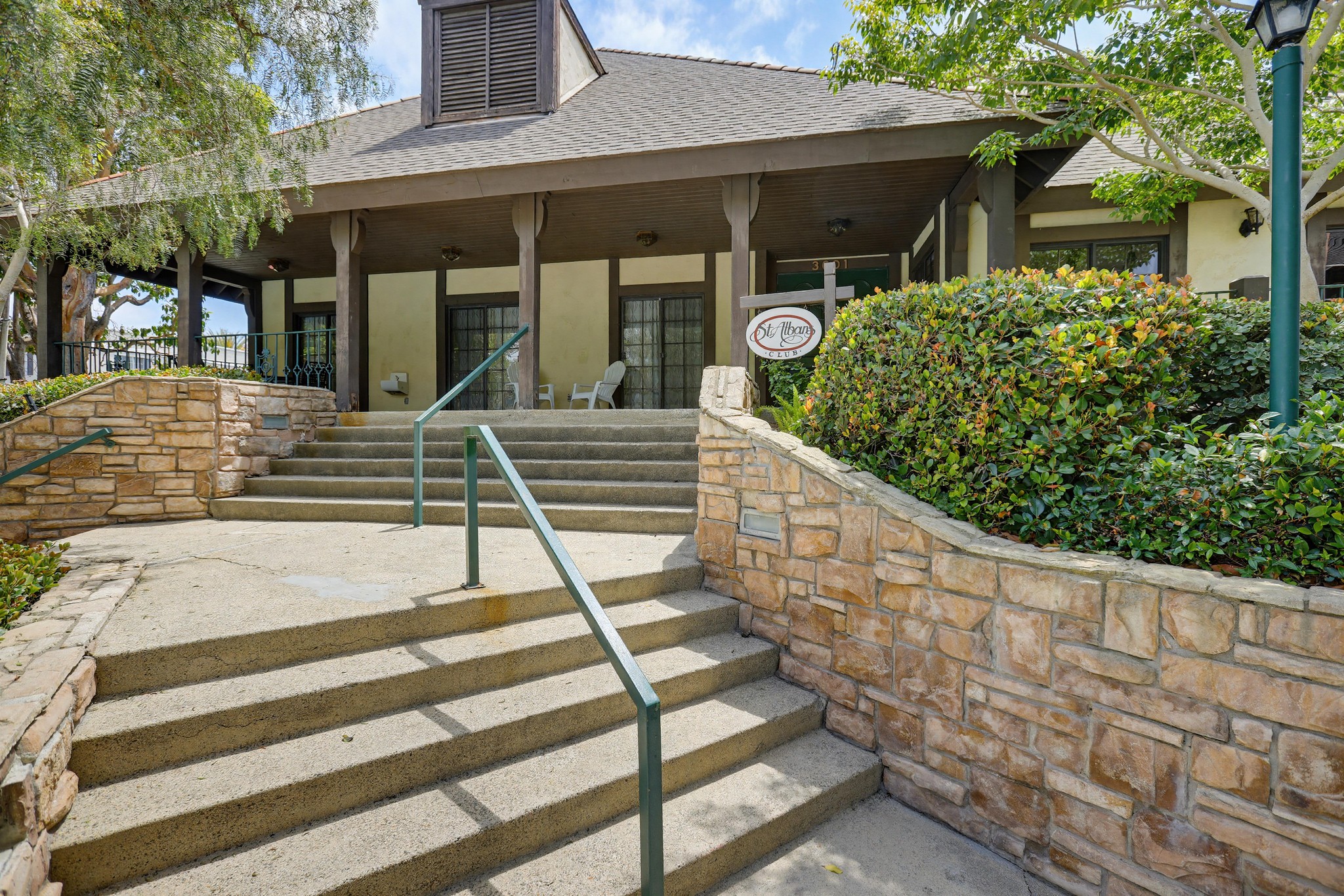 Virtual tour photo 34 of 62 for 3643 S Bear St Unit G