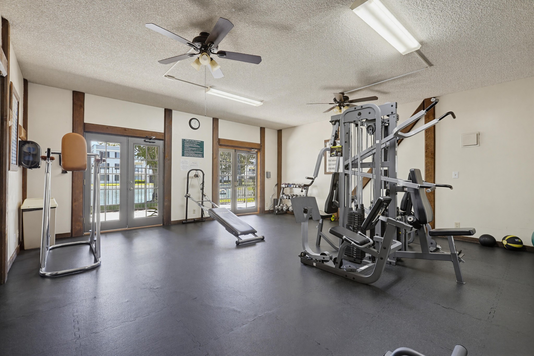 Virtual tour photo 39 of 62 for 3643 S Bear St Unit G