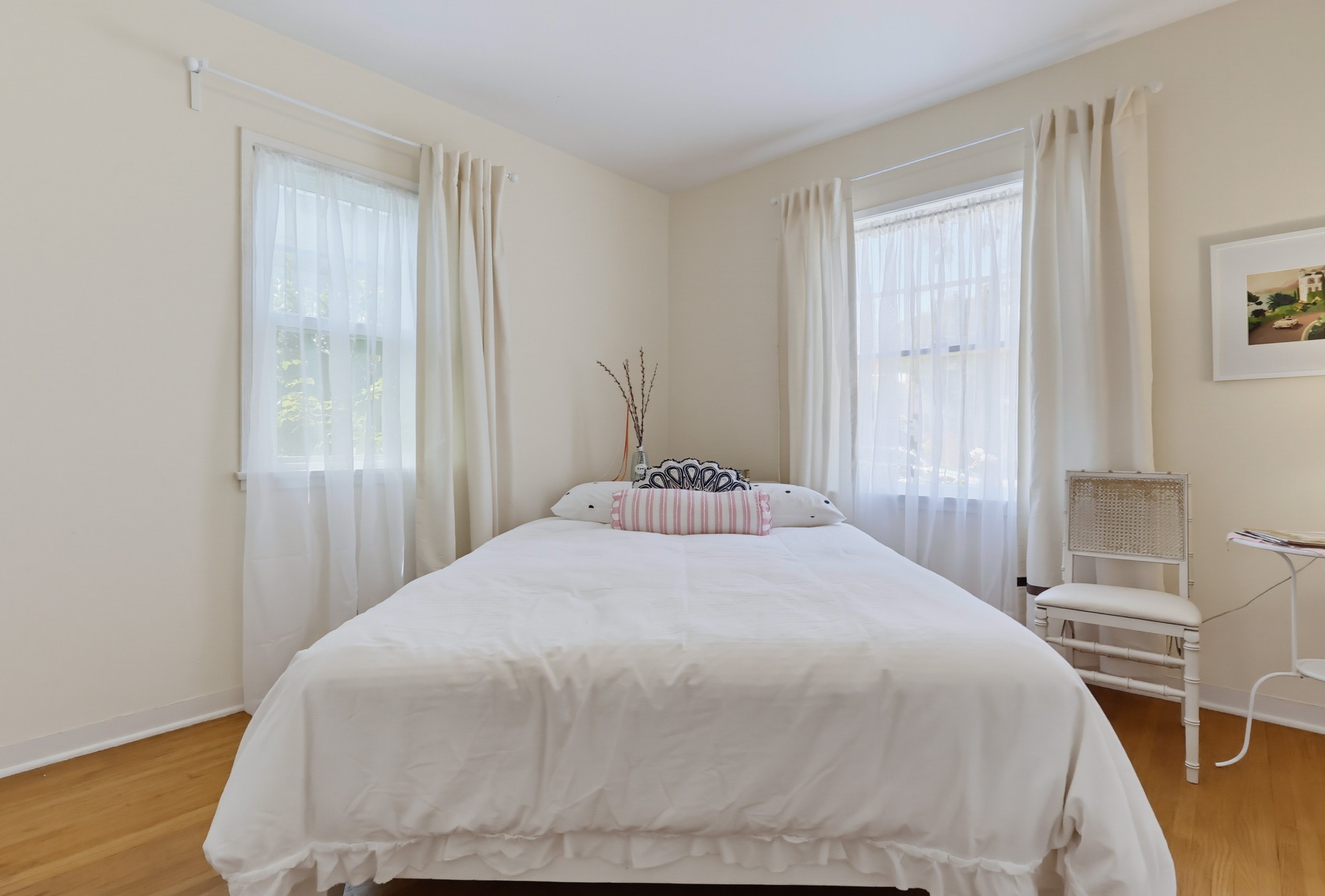 Virtual tour photo 31 of 66 for 3644 Roycroft Ave