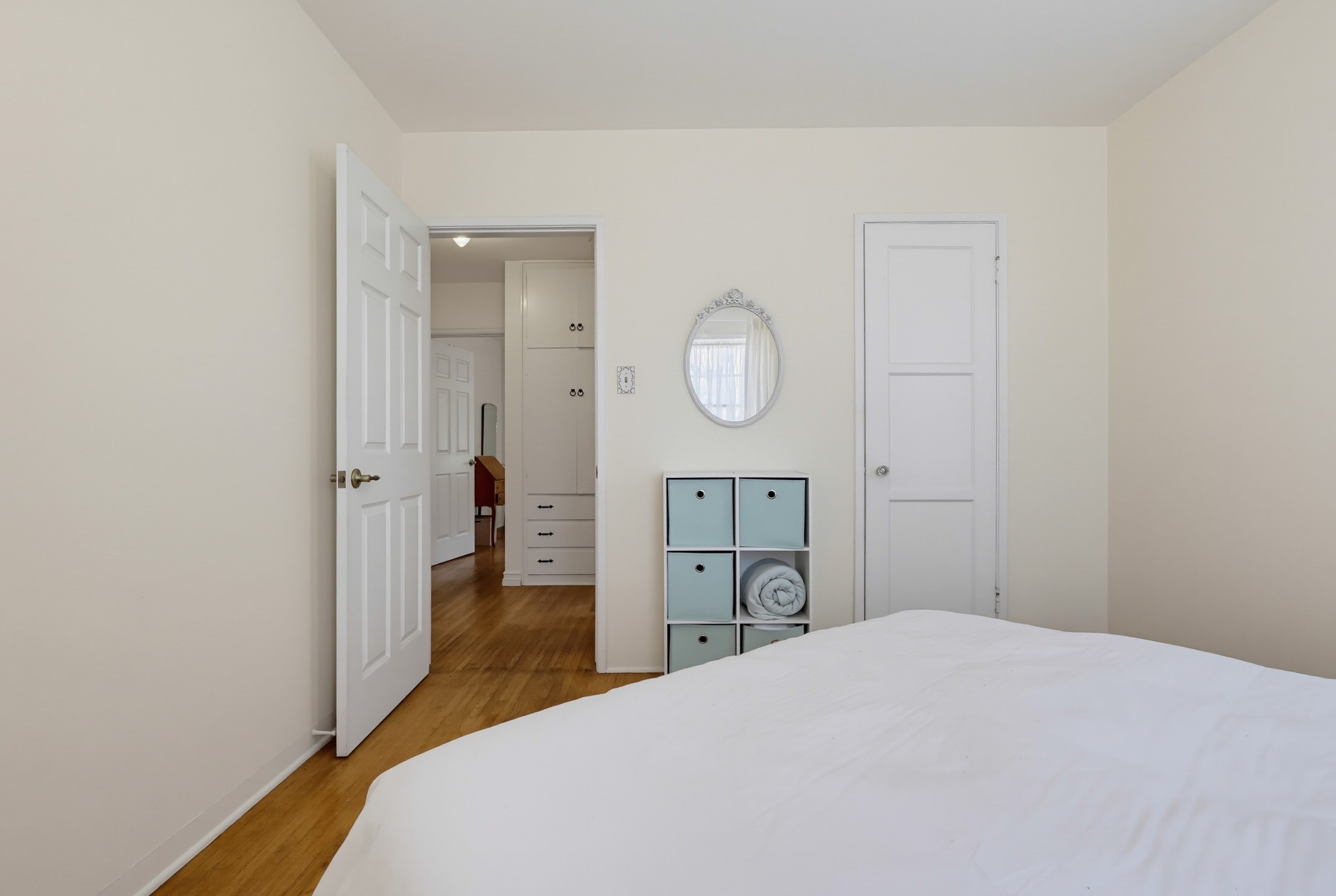 Virtual tour photo 33 of 66 for 3644 Roycroft Ave